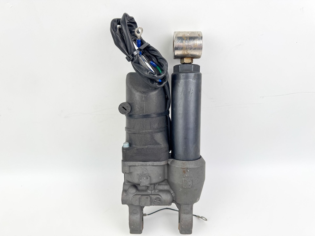 2006 Mercury 25 HP 4 Stroke Outboard Power Trim Tilt Unit 851873T03 OEM