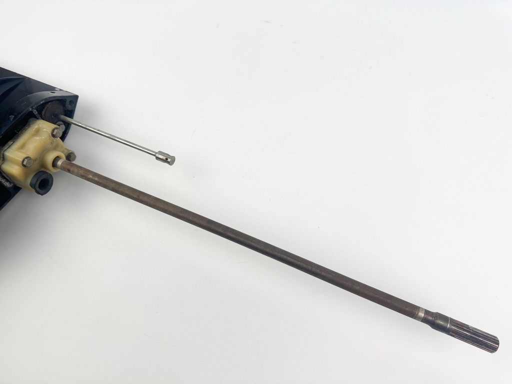 2006+ Mercury 25HP 4 Stroke Outboard 20" Long Lower Unit Gear Case 825132T23