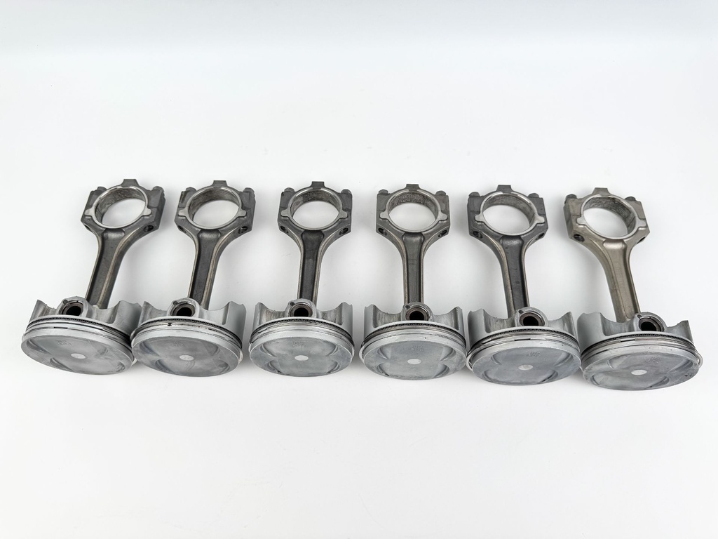 2006 Yamaha 250 HP 4 Stroke Outboard Piston & Connecting Rod Set 69J-11631-02-B0 OEM