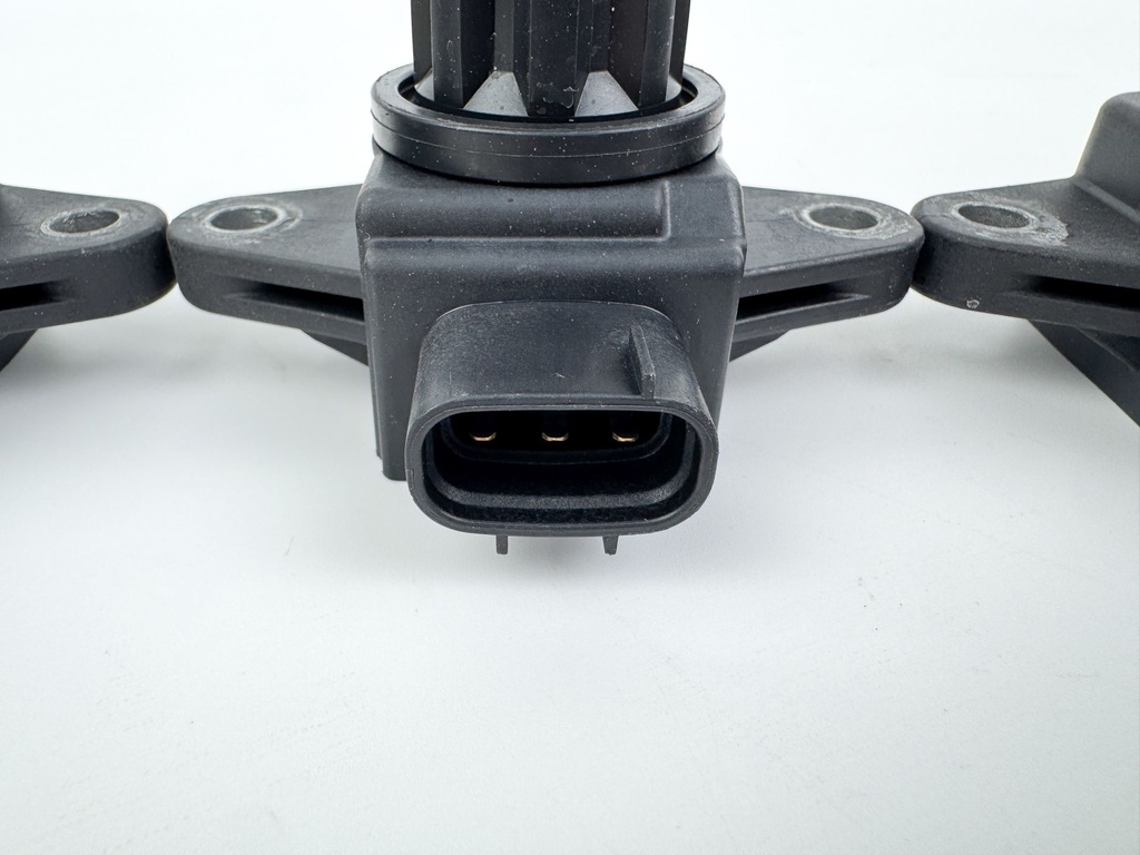 2006 Yamaha 250 HP 4 Stroke Outboard Ignition Coil Set 6P2-82310-00-00 OEM