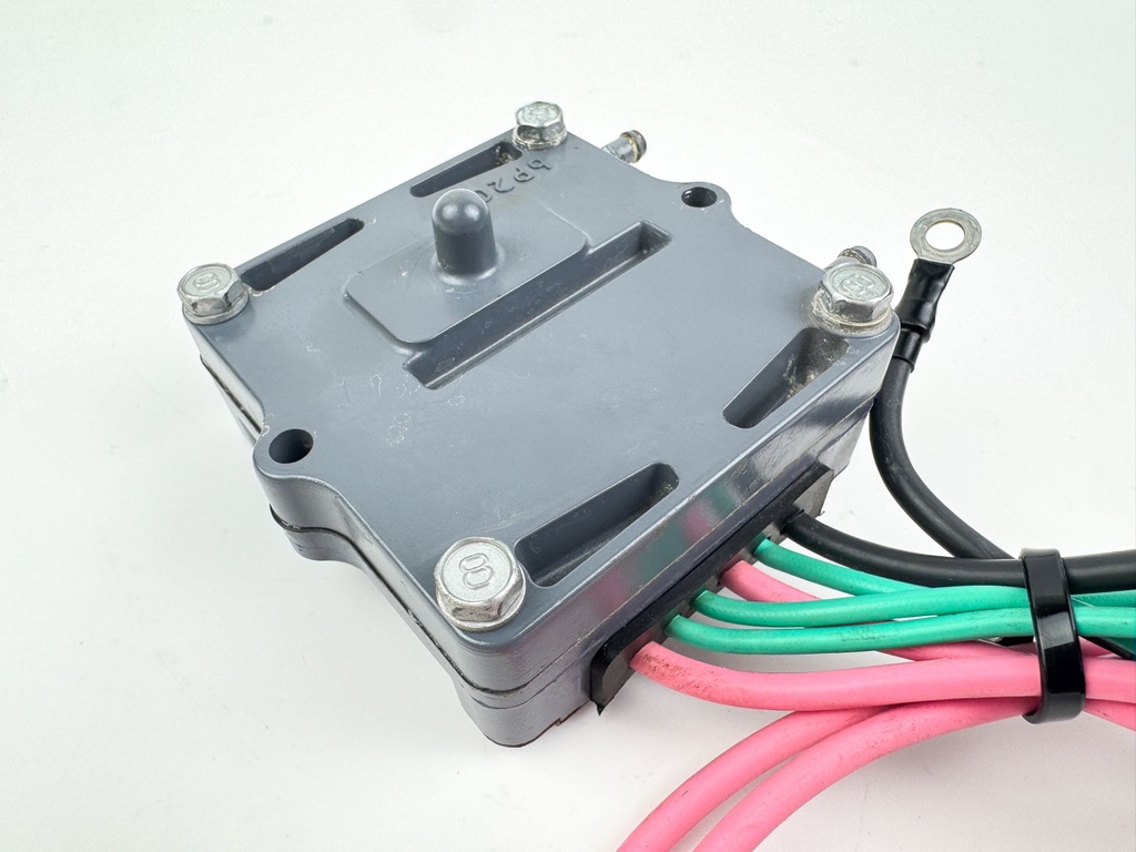 2006 Yamaha 250 HP 4 Stroke Outboard Rectifier & Regulator 6P2-81960-00-00 OEM