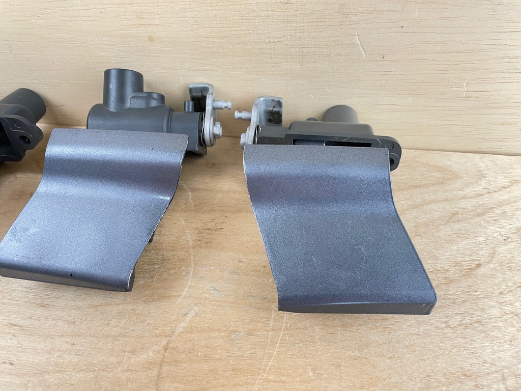 2015 Yamaha 250HP 4 Stroke Bottom Cowling Latch Set 3 69J-42815-00-8D