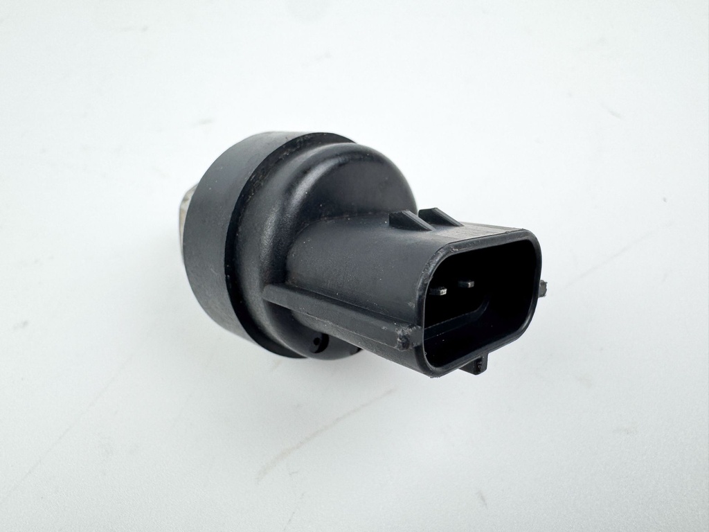 Yamaha Outboard Oil Pressure Sensor 69J-83651-00-00