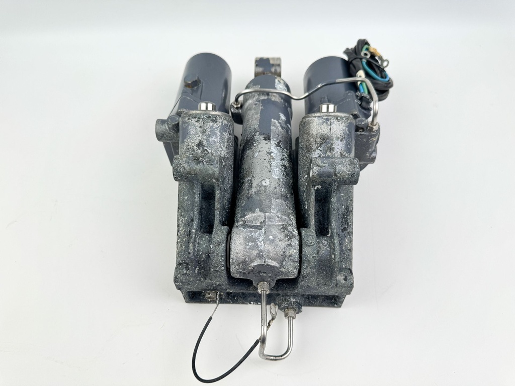 2006 Yamaha 250 HP 4 Stroke Outboard Power Trim Tilt Unit 69J-43800-01-4D OEM
