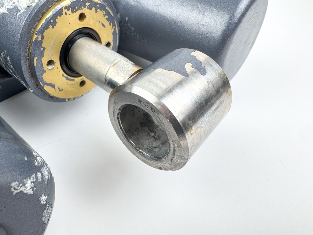 2006 Yamaha 250 HP 4 Stroke Outboard Power Trim Tilt Unit 69J-43800-01-4D OEM