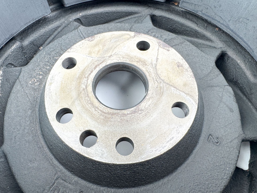 2005 Evinrude 115 HP 2 Stroke Outboard Flywheel 0586526 OEM