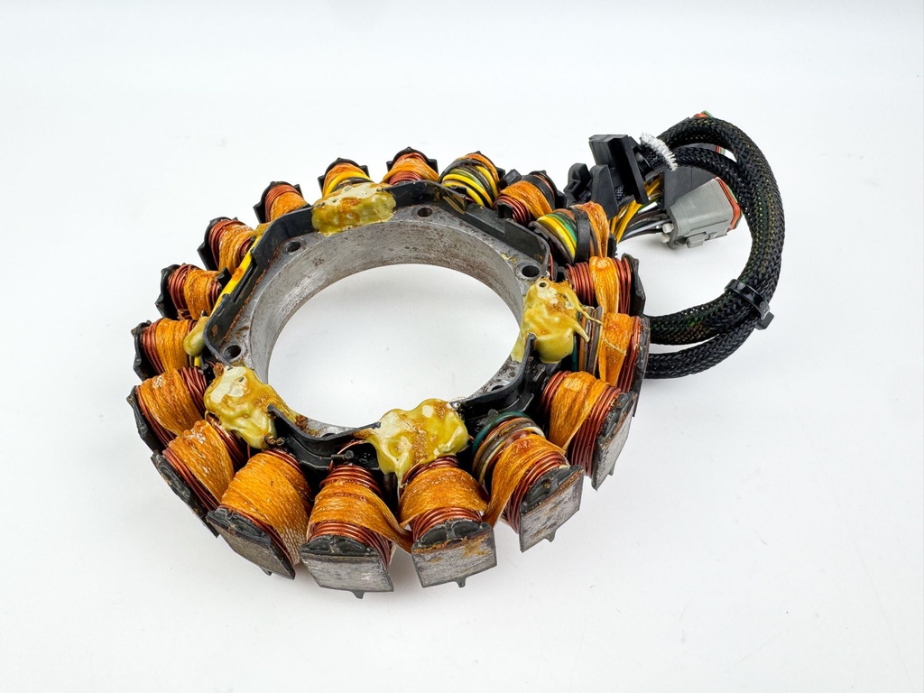 00-2006 Evinrude Johnson Ficht 75 90 100 115 135 150 175 HP 2 Stroke Stator 0586514