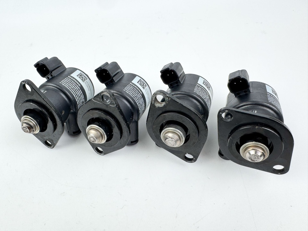 2005 Evinrude 115 HP 2 Stroke Outboard Engine Control Unit ECU EMM 0586724 OEM