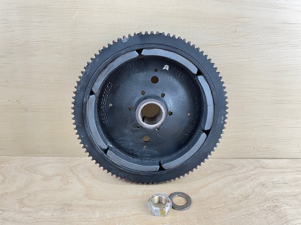 2004 Yamaha 40HP 4 Stroke Rotor Flywheel Assembly 65W-85550-01-00