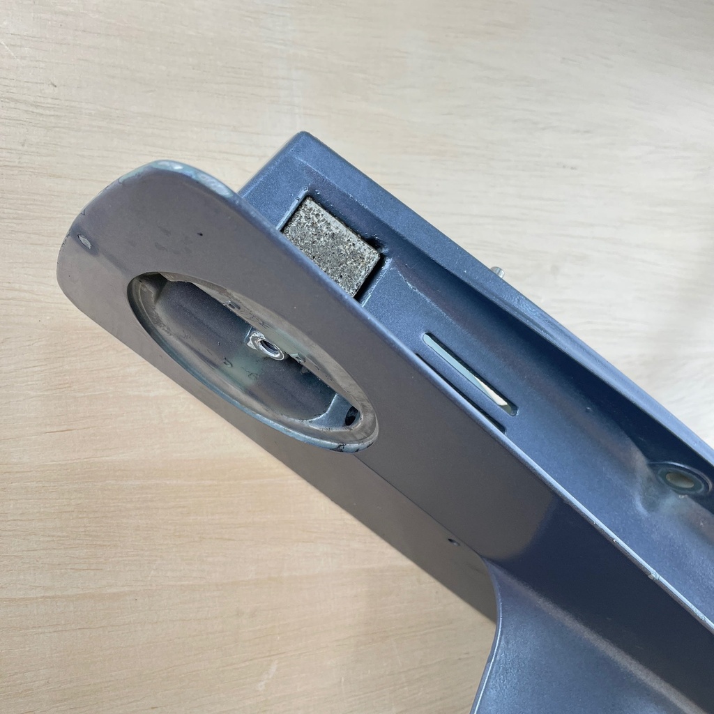 2004 Yamaha 40HP 4 Stroke 20" L Lower Unit Gearcase 67C-45300-14-8D