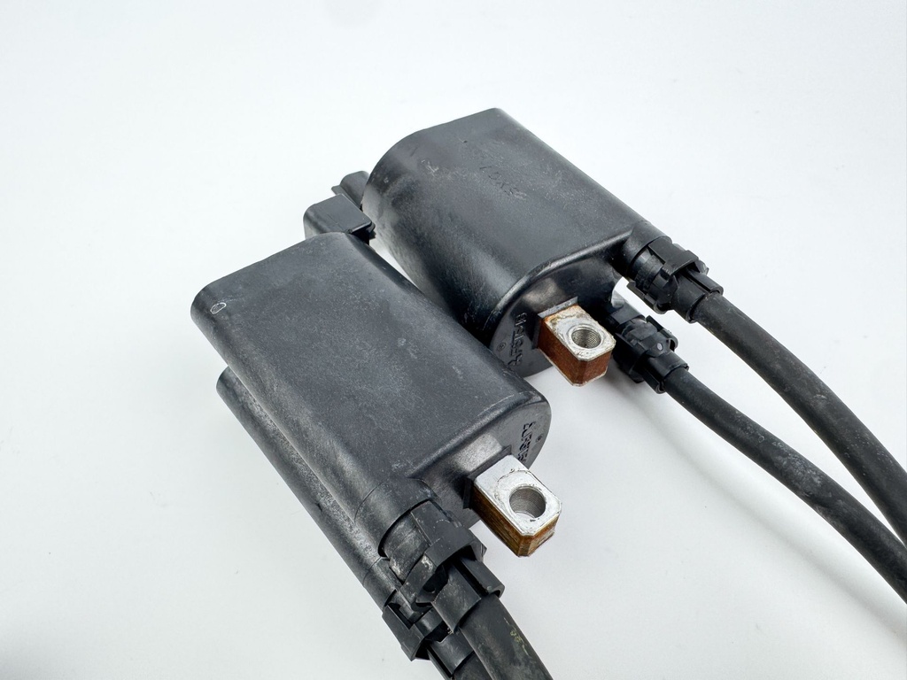 2004 Suzuki 115 HP 4 Stroke Outboard Ignition Coil Set 33410-90J00 OEM