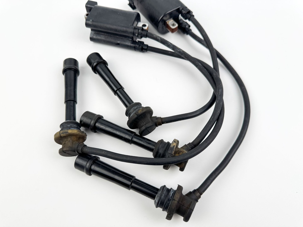 2004 Suzuki 115 HP 4 Stroke Outboard Ignition Coil Set 33410-90J00 OEM