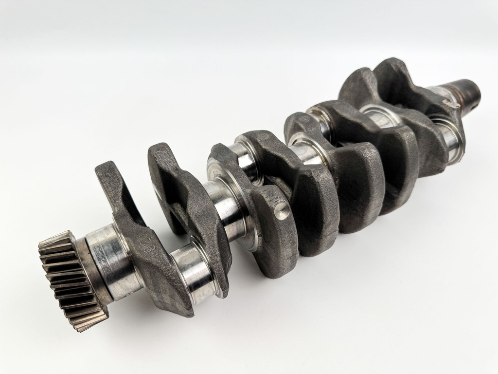 2004 Suzuki 115 HP 4 Stroke Outboard Crankshaft 12220-99L00 OEM