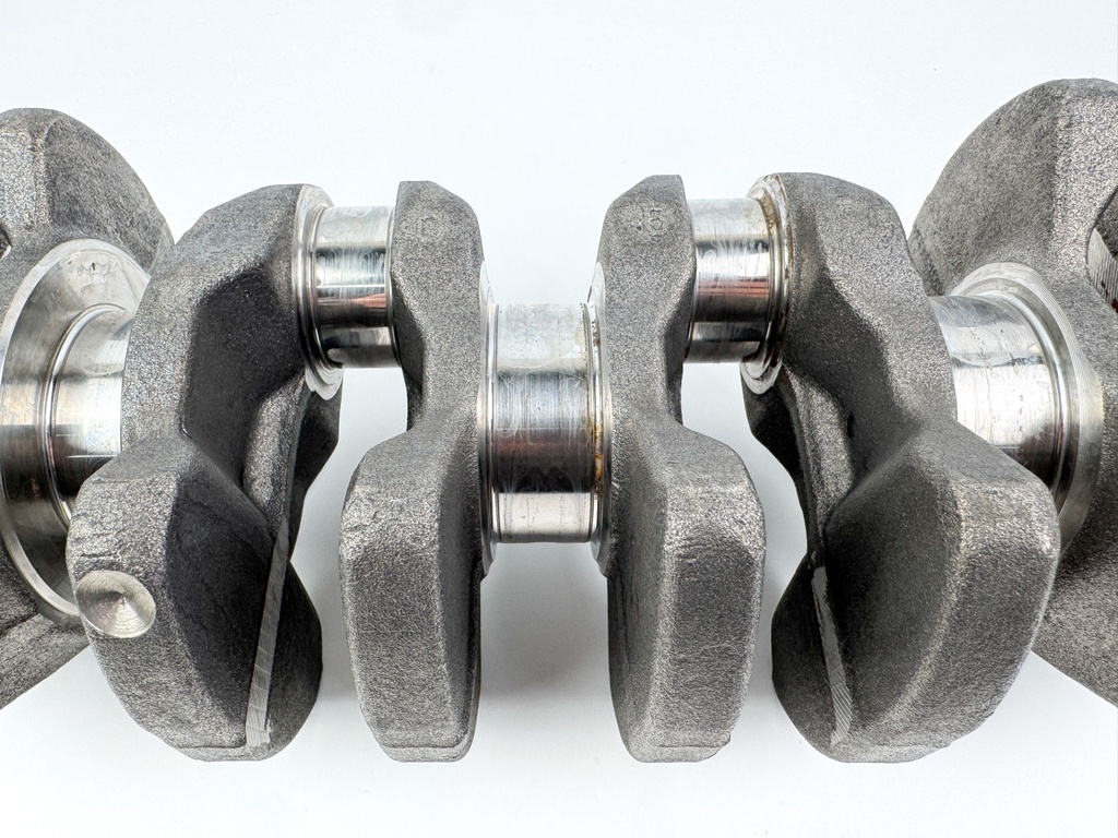 2004 Suzuki 115 HP 4 Stroke Outboard Crankshaft 12220-99L00 OEM