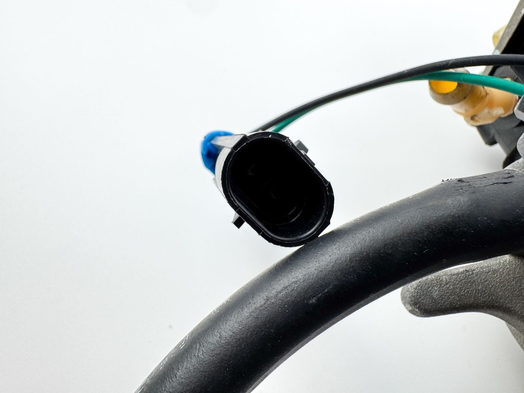 2003 Mercury 225 HP 2 Stroke Outboard Vapor Separator Tank VST 889317T1 New Pump