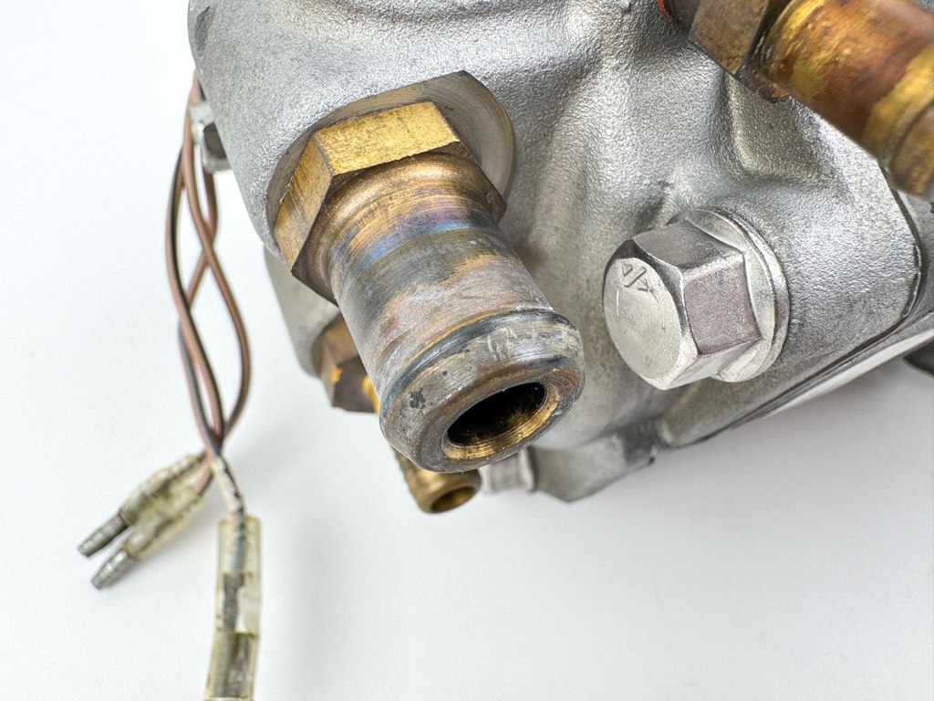 2003 Mercury 225 HP 2 Stroke Optimax Outboard Air Compressor Assembly 828123T19