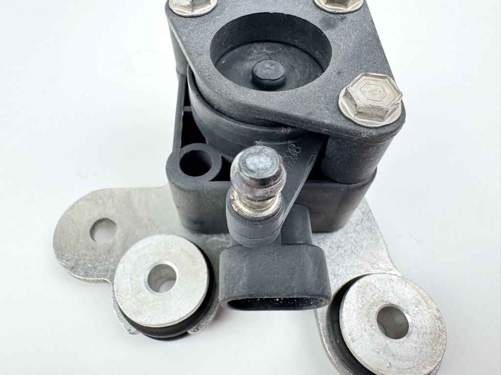 2003 Mercury 225 HP 2 Stroke Outboard Throttle Position Sensor 83295211 OEM