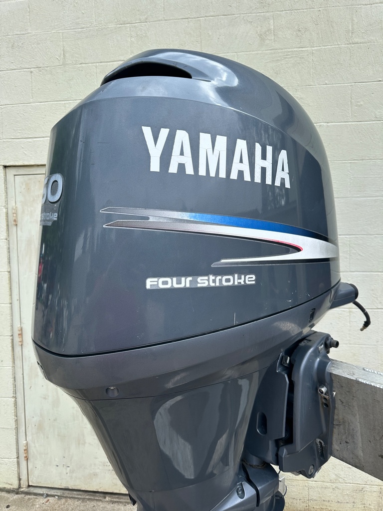 2004 Yamaha 150HP 4 Stroke Outboard Engine W/ 25" Shaft - 799 Hours