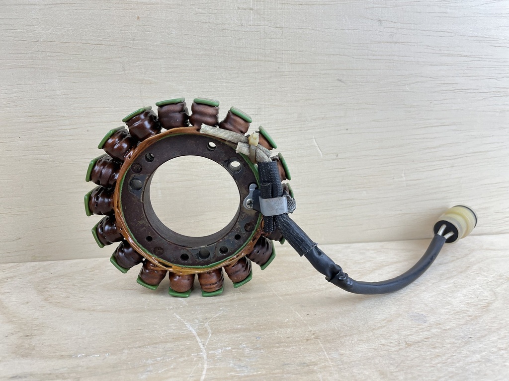 2000 Suzuki 50HP 4 Stroke Outboard Stator Battery Charge Coil 32120-87J00