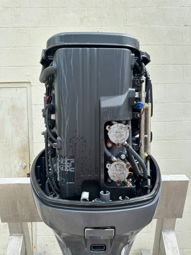 2004 Yamaha 150HP 4 Stroke Outboard Engine W/ 25" Shaft - 799 Hours