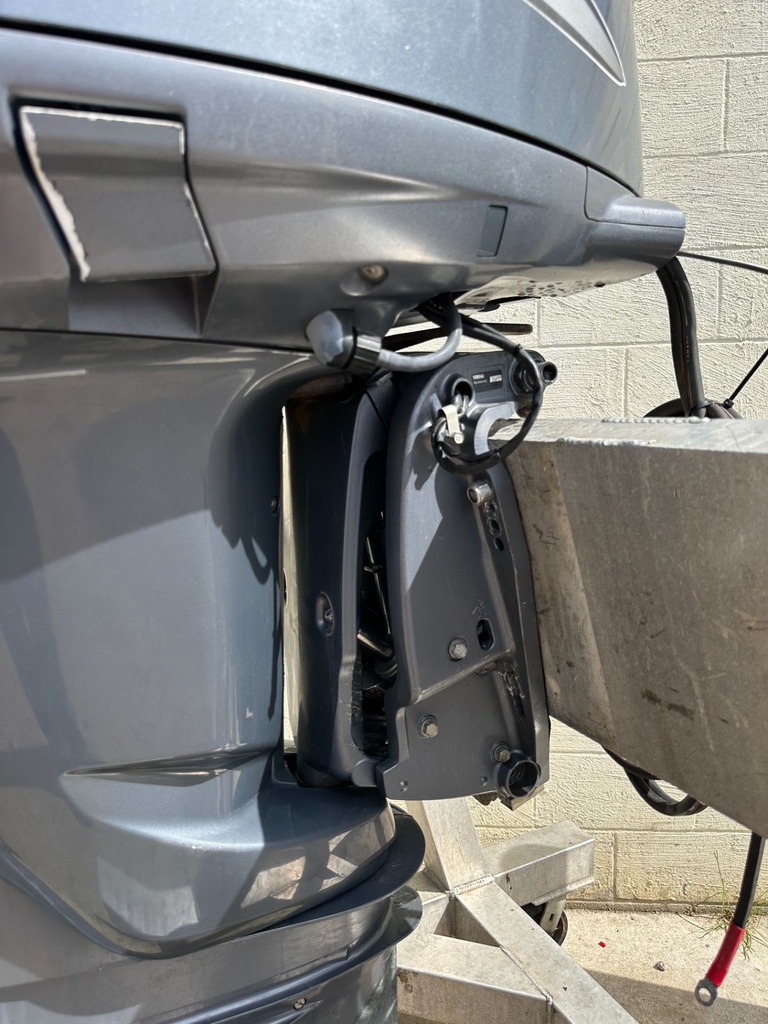 2007 Yamaha 250 HP 4 Stroke Outboard Engine Complete F250TXR OEM