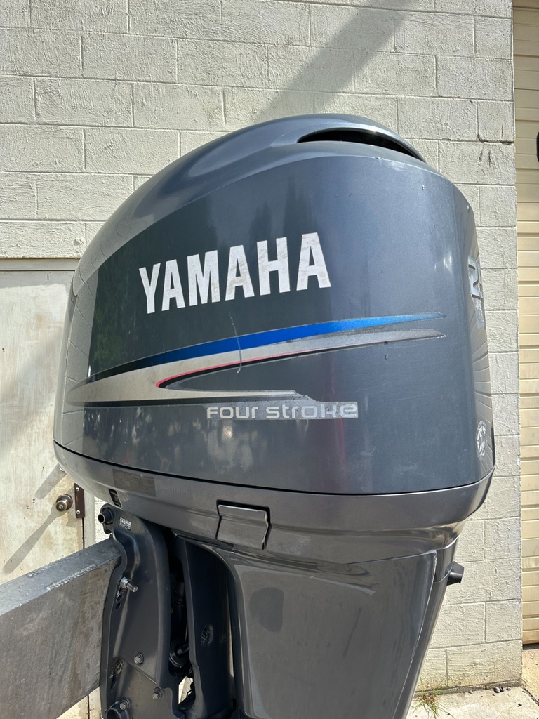 2007 Yamaha 250 HP 4 Stroke Outboard Engine Complete F250TXR OEM