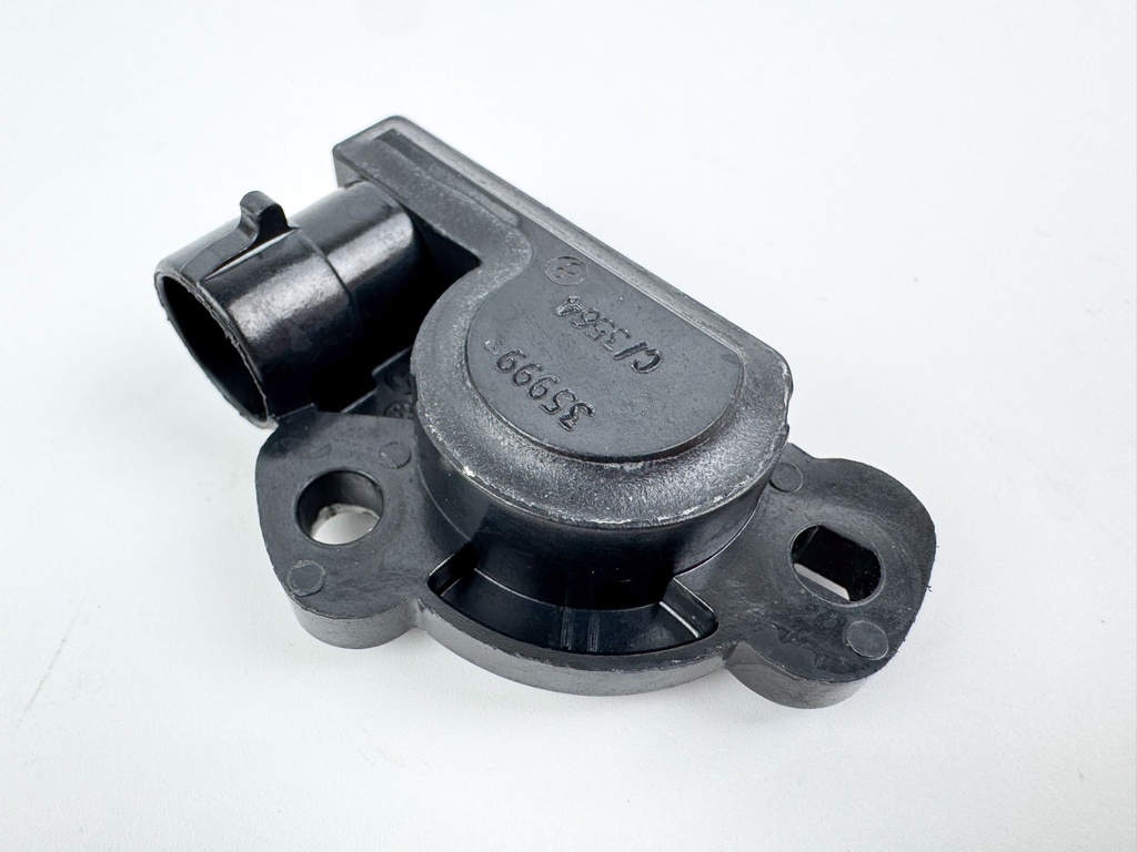 2005 Mercury 60 HP 4 Stroke Outboard Throttle Position Sensor TPS 881070T OEM