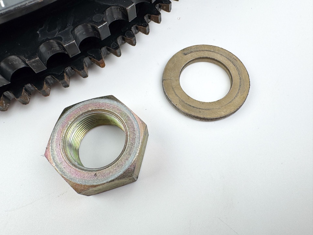 2005 Mercury 60 HP 4 Stroke Outboard Flywheel 877836T2 OEM