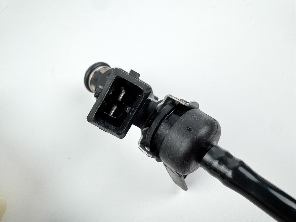 Mercury 60HP EFI Outboard Fuel Injectors & TFI System - 892123001 879887T