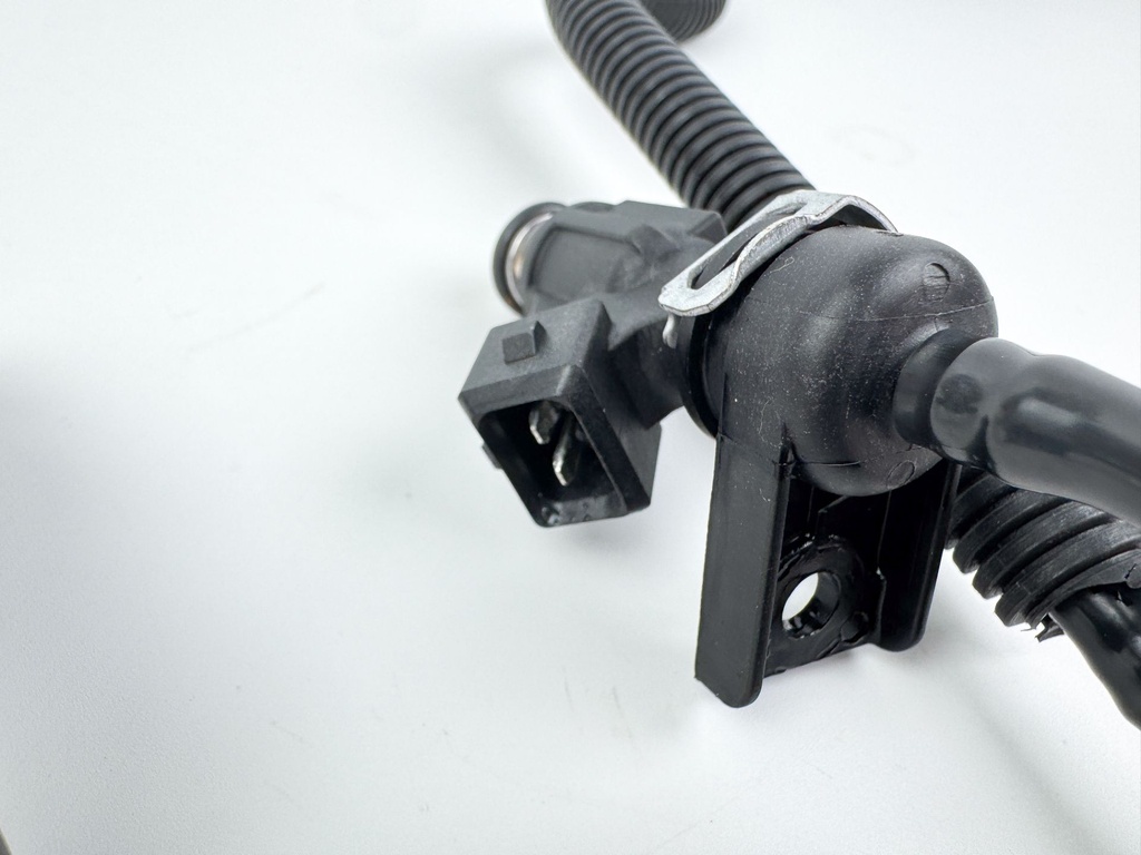 Mercury 60HP EFI Outboard Fuel Injectors & TFI System - 892123001 879887T