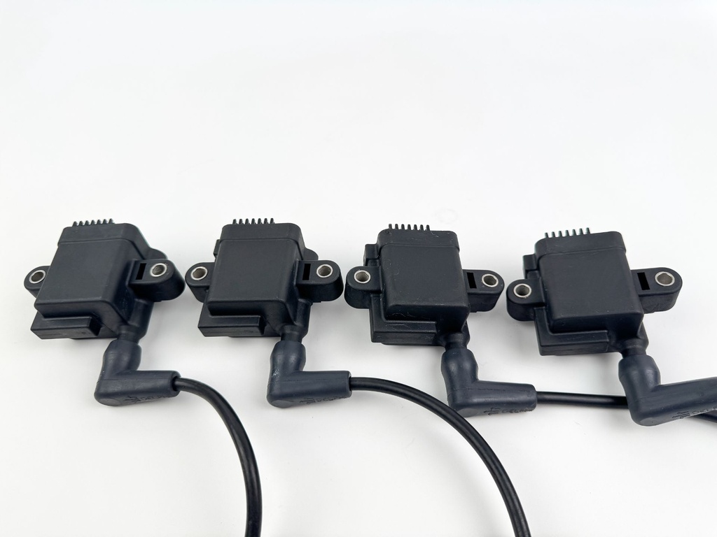 2005 Mercury 60 HP 4 Stroke Outboard Ignition Coil Set 879984T00 OEM