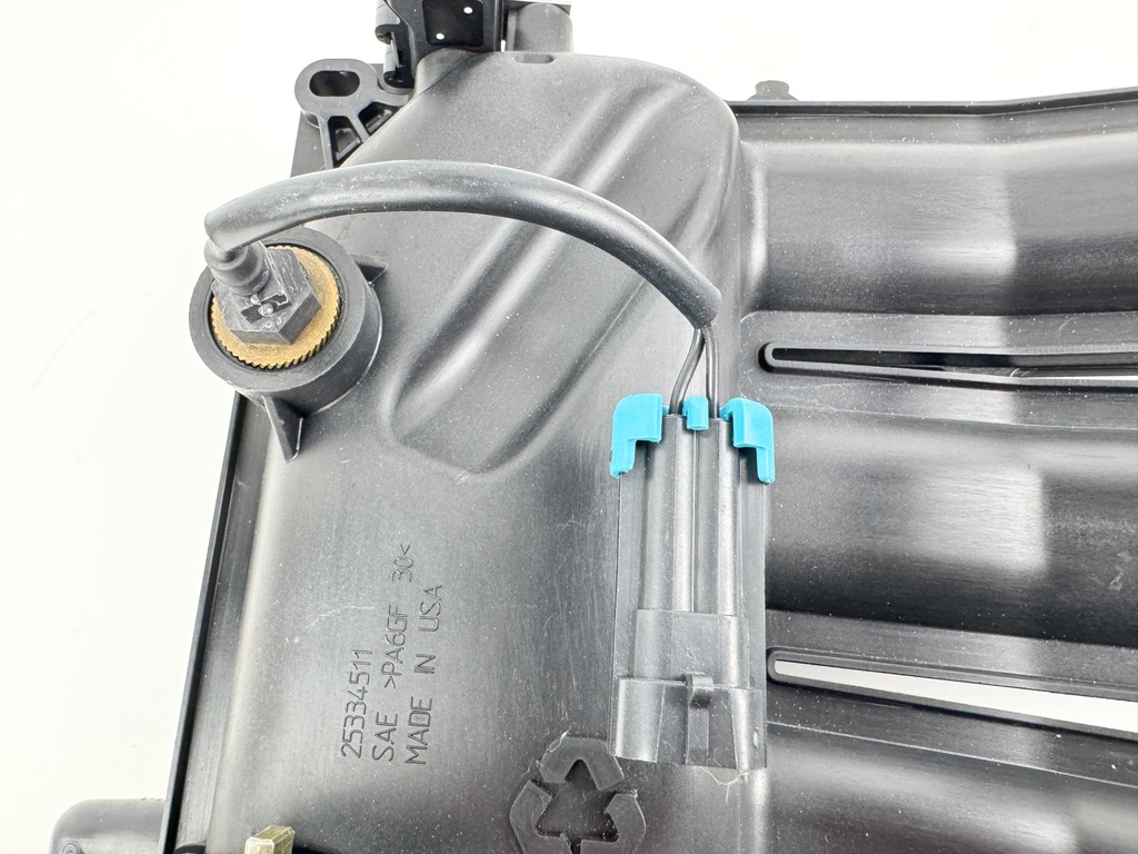 2005 Mercury 60 HP 4 Stroke Outboard Intake Manifold 877829T OEM