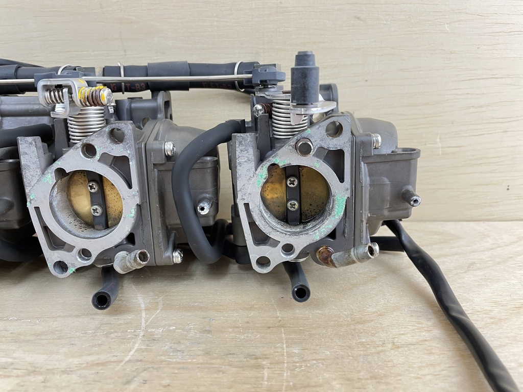 2005 Honda 50HP 4 Stroke Outboard Carburetor Setup Assembly 16100-ZW4-F05ZA