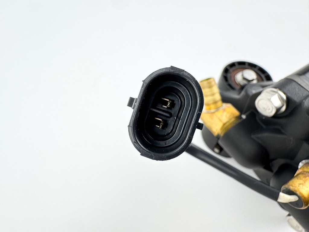 2012 Mercury 75 HP 2 Stroke Outboard Air Compressor Assembly 854333T11 OEM