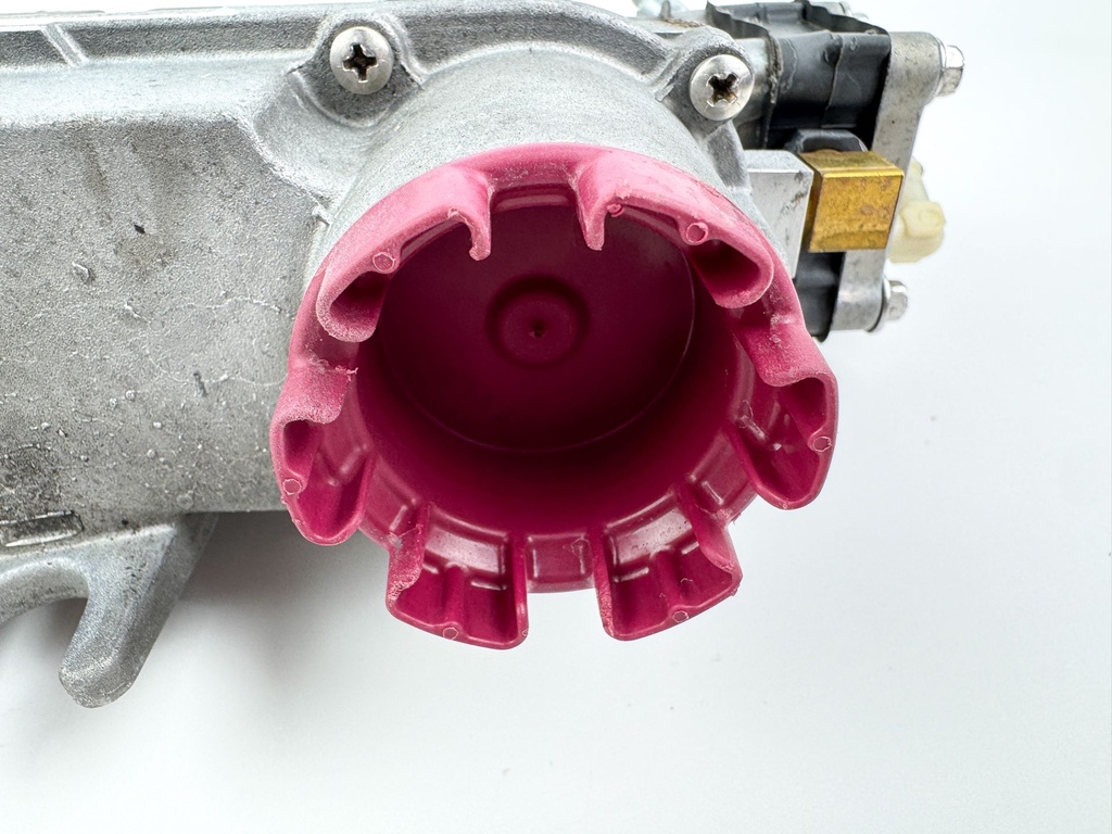 2012 Mercury 75 HP 2 Stroke Outboard Vapor Separator Tank VST 880133T12 OEM