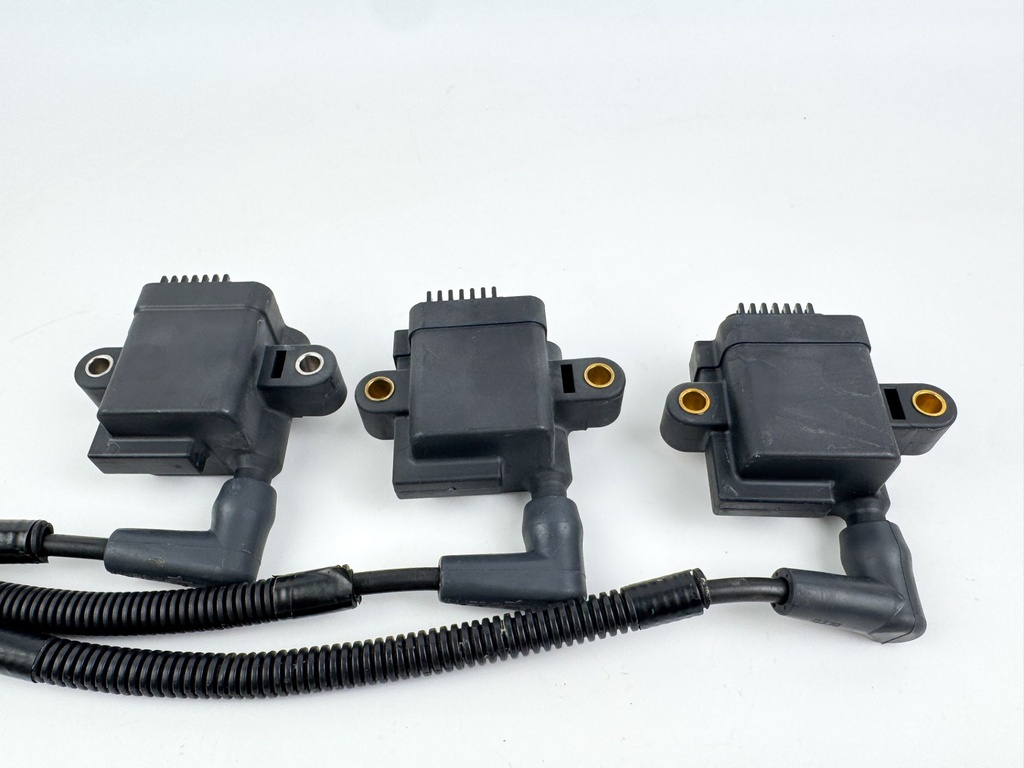 2012 Mercury 75 HP 2 Stroke Outboard Ignition Coil Set 879984T00 OEM