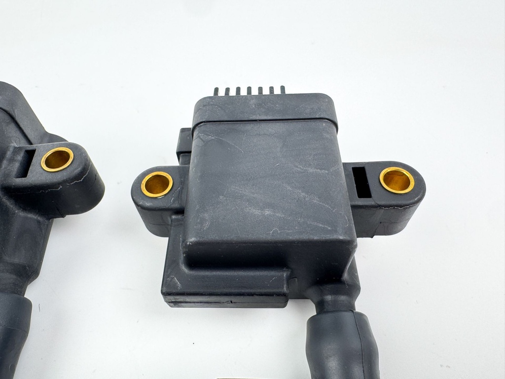 2012 Mercury 75 HP 2 Stroke Outboard Ignition Coil Set 879984T00 OEM