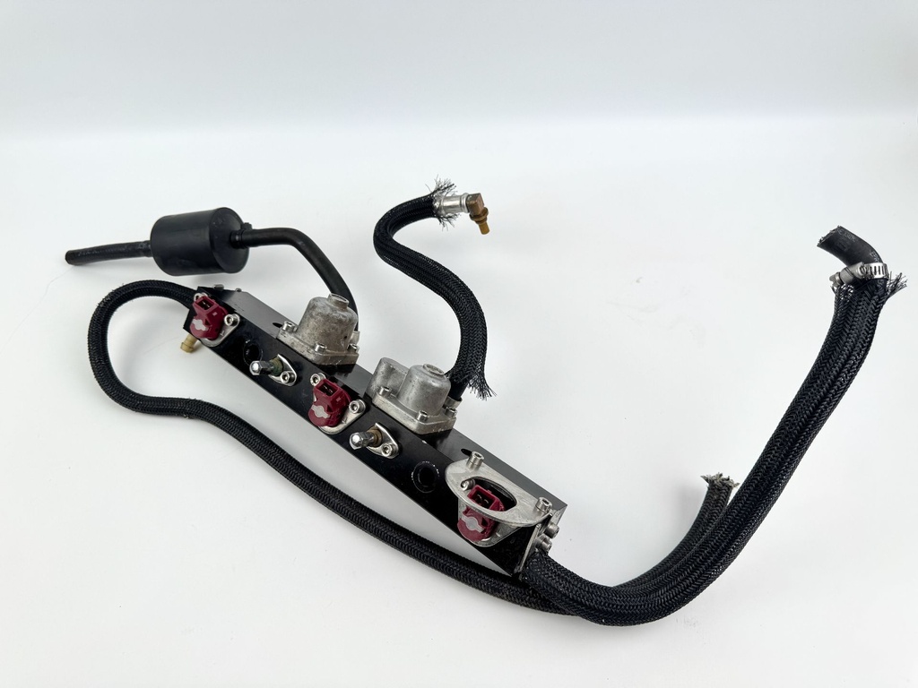 2012 Mercury 75 HP 2 Stroke Outboard Fuel Injector Set W/ Rail 895750T02 OEM