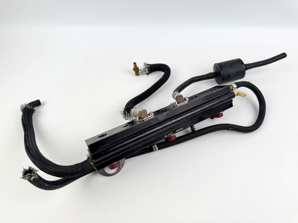 2012 Mercury 75 HP 2 Stroke Outboard Fuel Injector Set W/ Rail 895750T02 OEM