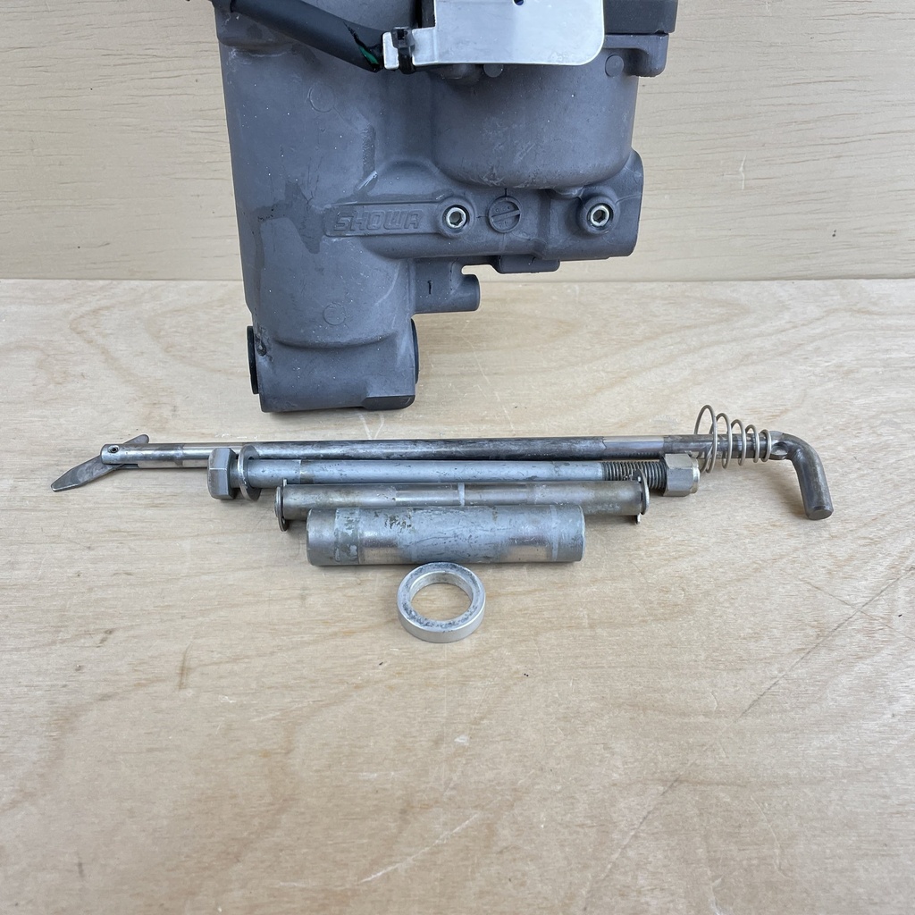 2005 Honda 50HP 4 Stroke Power Trim & Tilt Assembly 56000-ZW4-H19