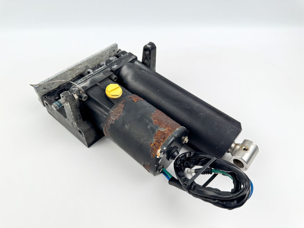 Mercury 70 90 115 120 125 HP Power Tilt and Trim Assembly 830250T5