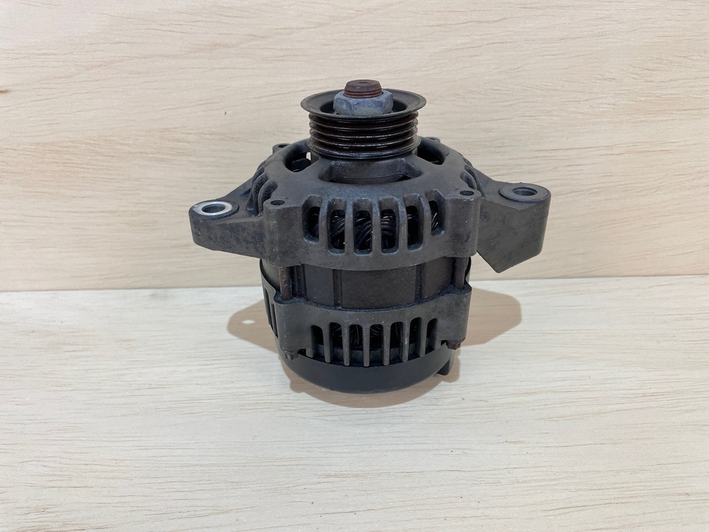 Mercury Outboard Engine Alternator - 881247A1 889956
