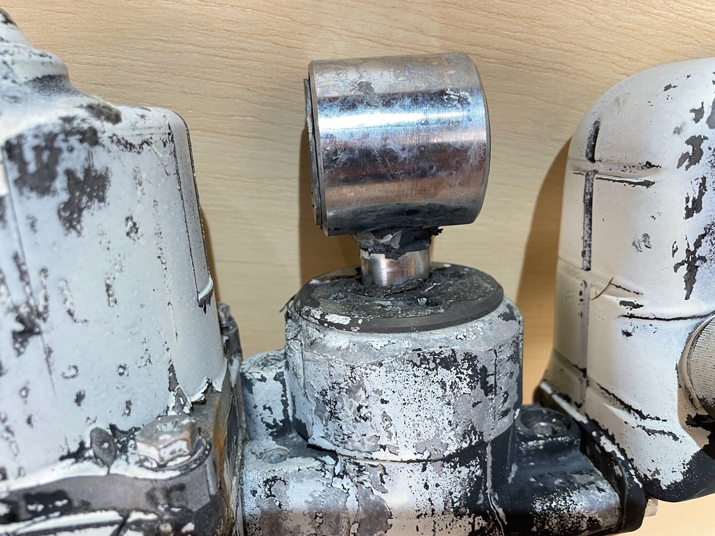 Evinrude Johnson BRP Power Trim & Tilt Unit Assembly