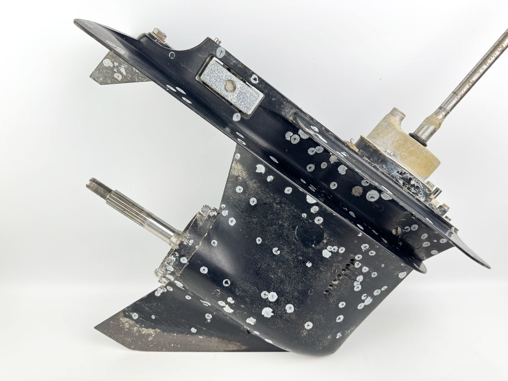 2001-2006 Mercury 40 50 60 HP 4 Stroke 20" Lower Unit Gear Case 9011G90 2.33:1