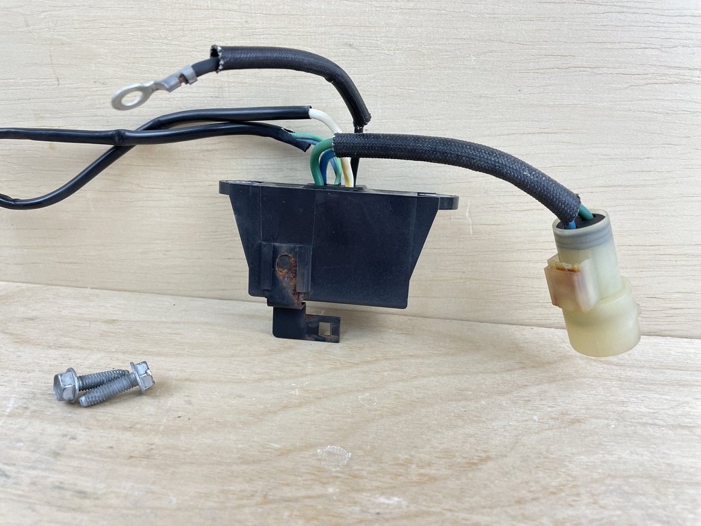 2005 Honda 50HP 4 Stroke Outboard Power Trim & Tilt Relay 38550-ZV5-823