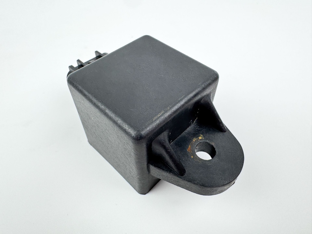 2003 Yamaha 115 HP 4 Stroke Outboard Relay Assembly 68V-81950-00-00 OEM