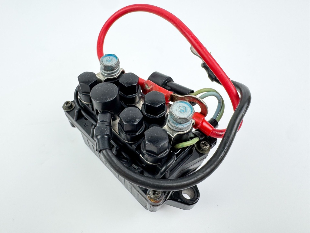 2003 Yamaha 115 HP 4 Stroke Outboard Trim Tilt Relay 68V-8195B-01-00 OEM