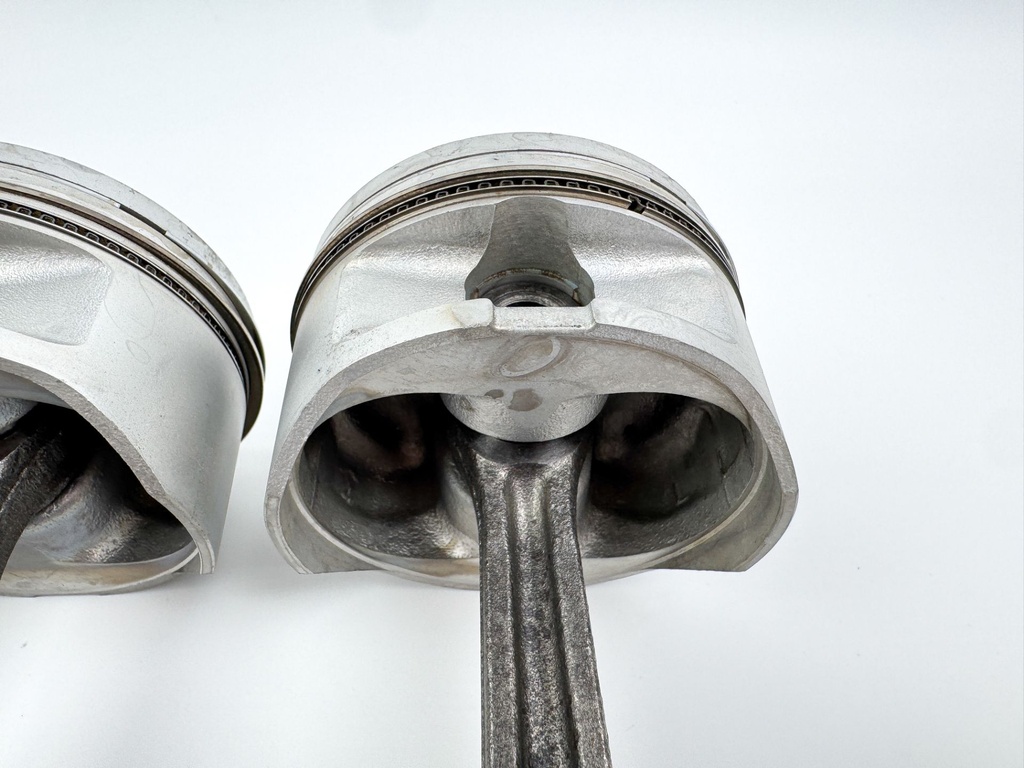 2003 Yamaha 115 HP 4 Stroke Outboard Piston & Connecting Rod Set 68V-W1164-00-00 OEM