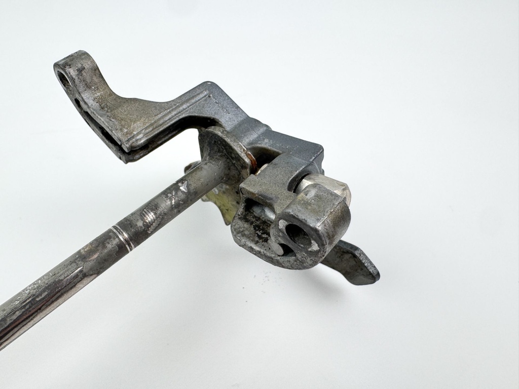 2003 Yamaha 115 HP 4 Stroke Outboard 20" Long Shift Shaft 68V-44120-10-00 OEM