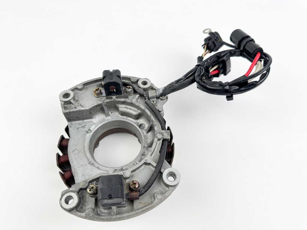 2003 Yamaha 115 HP 4 Stroke Outboard Coil Pulser Base Stator Assembly 68V-81460-00-00 OEM